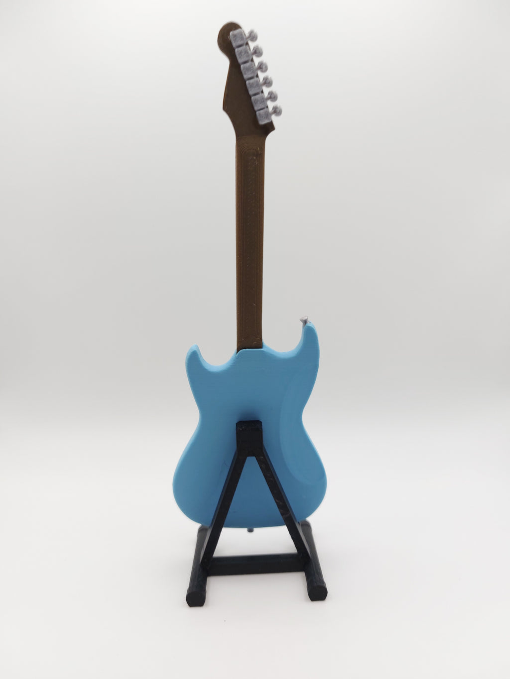 Miniatur E-Gitarre mit Gitarrenständer Im Maßstab 1:6