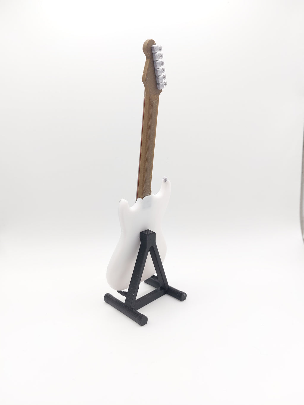 Miniatur E-Gitarre mit Gitarrenständer im Maßstab 1:6