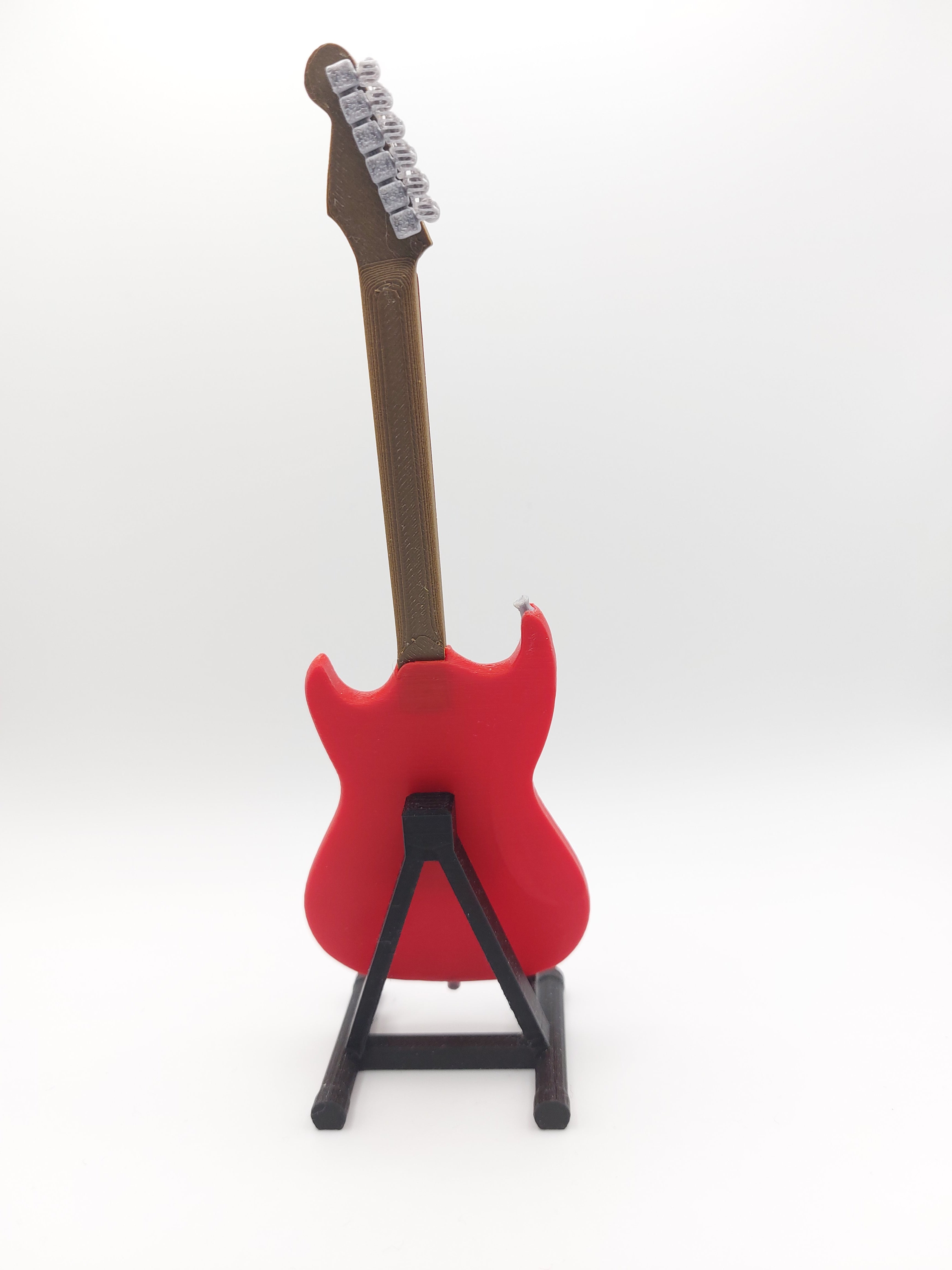 Miniatur E-Gitarre mit Gitarrenständer im Maßstab 1:6